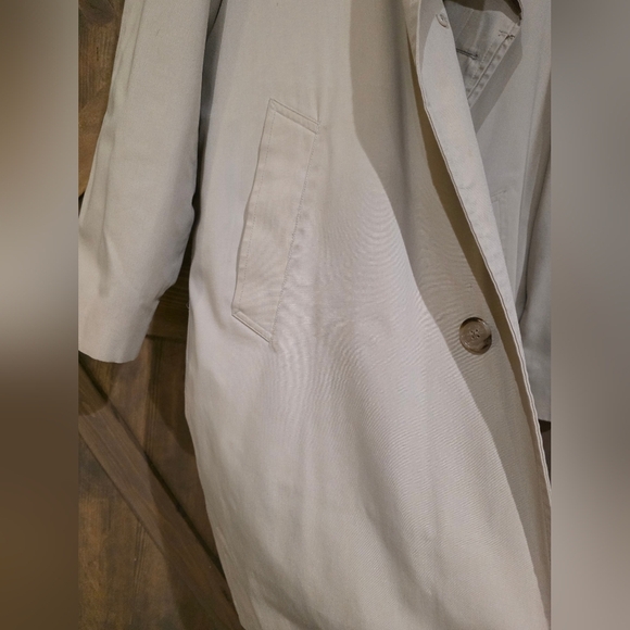 London Fog Maincoats Beige Lined Trench Coat Size 40 Reg - Picture 8 of 12